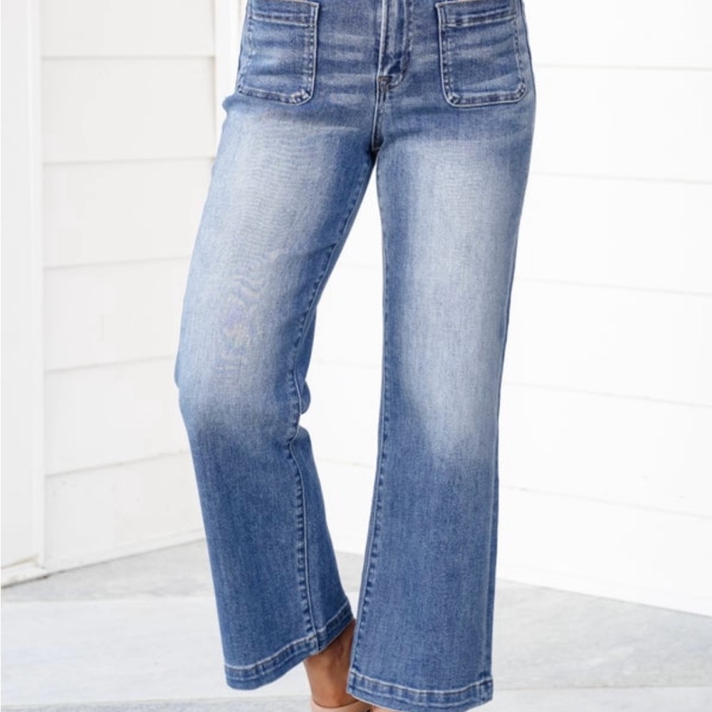 Mica High Rise Medium Wash Cropped Wide Leg Jeans with Patch Pockets